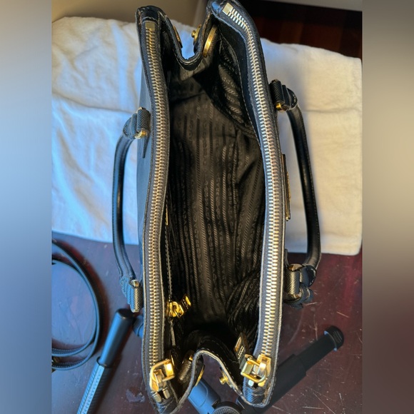 Prada Small Galleria Double Zip Saffiano Leather Bag - Picture 13 of 15